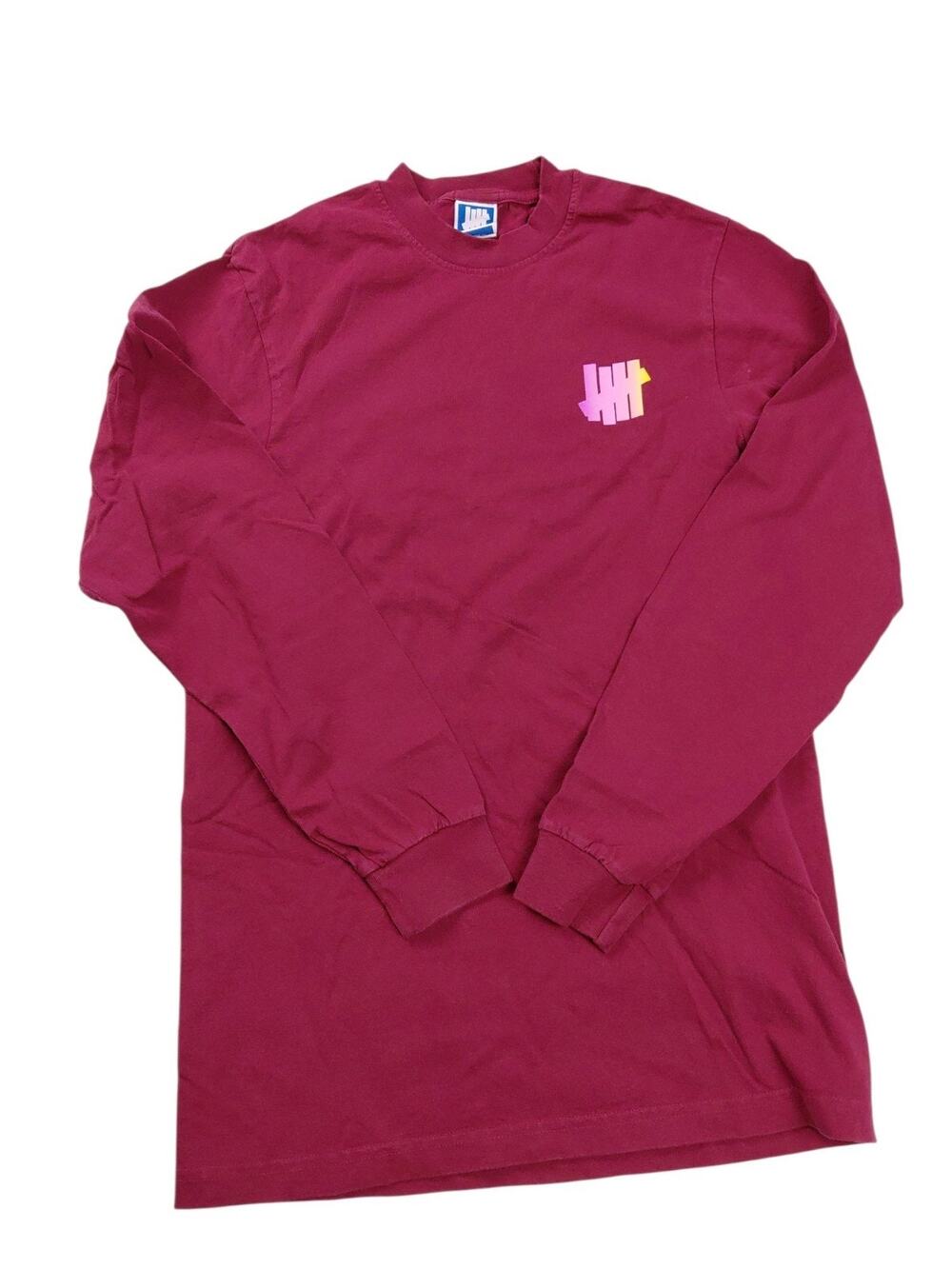 Undefeated Shirt Mens Size XS Gradient Icon Streetwear Long Sleeve Tee